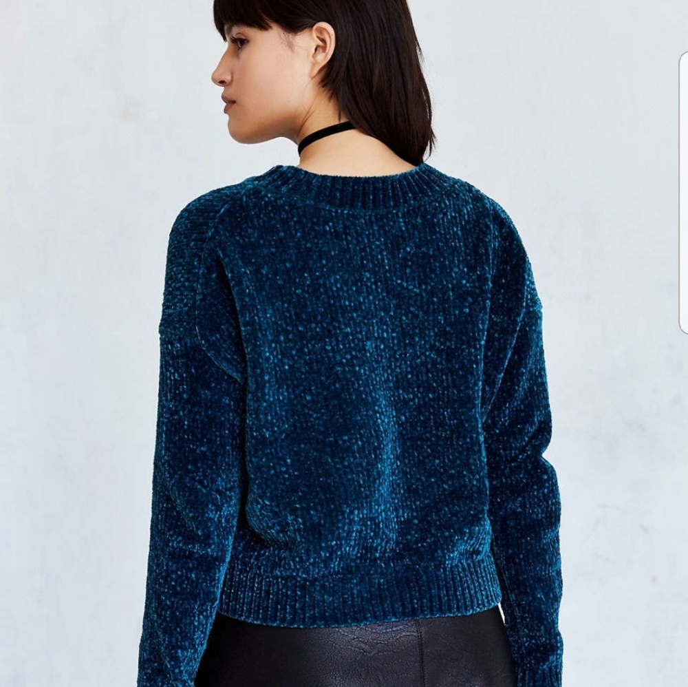 🚨LAST PAIR//The Luna//Blue chenille Sweater - Picture 4 of 8